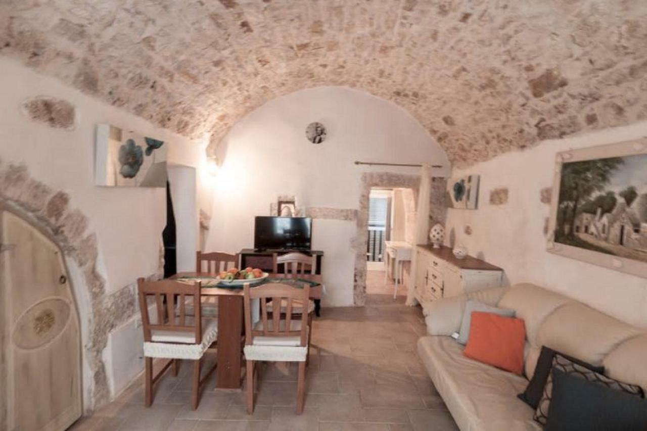 The Goodies Of Historic Center Ostuni Bagian luar foto