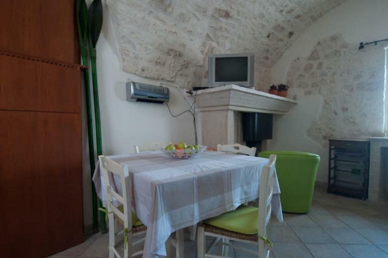 The Goodies Of Historic Center Ostuni Bagian luar foto